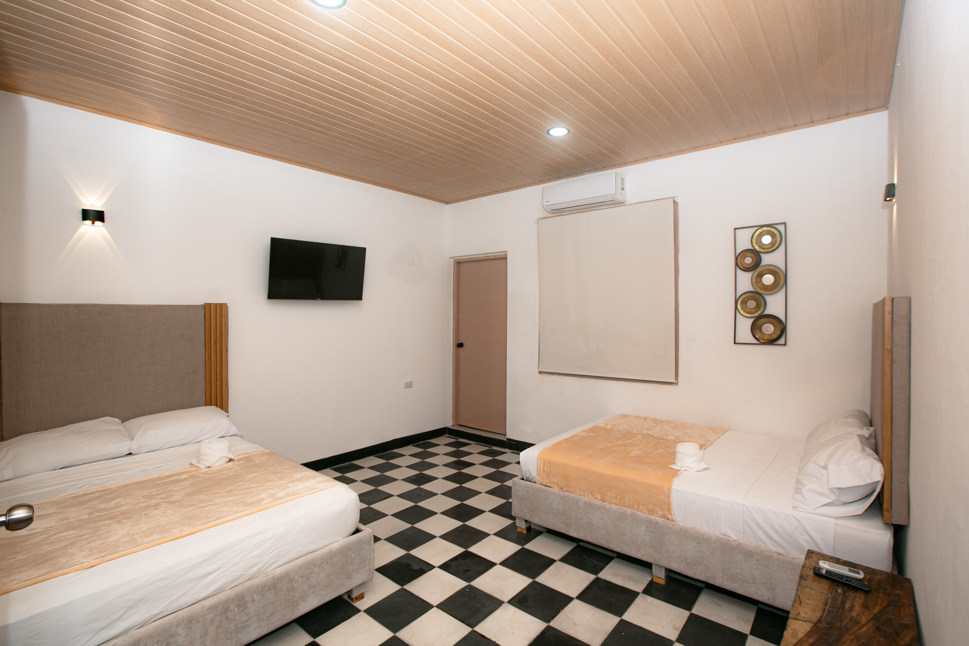 Habitación Doble Acomodación — Casa Santa Cruz & Social Coffee, Manga, Cartagena